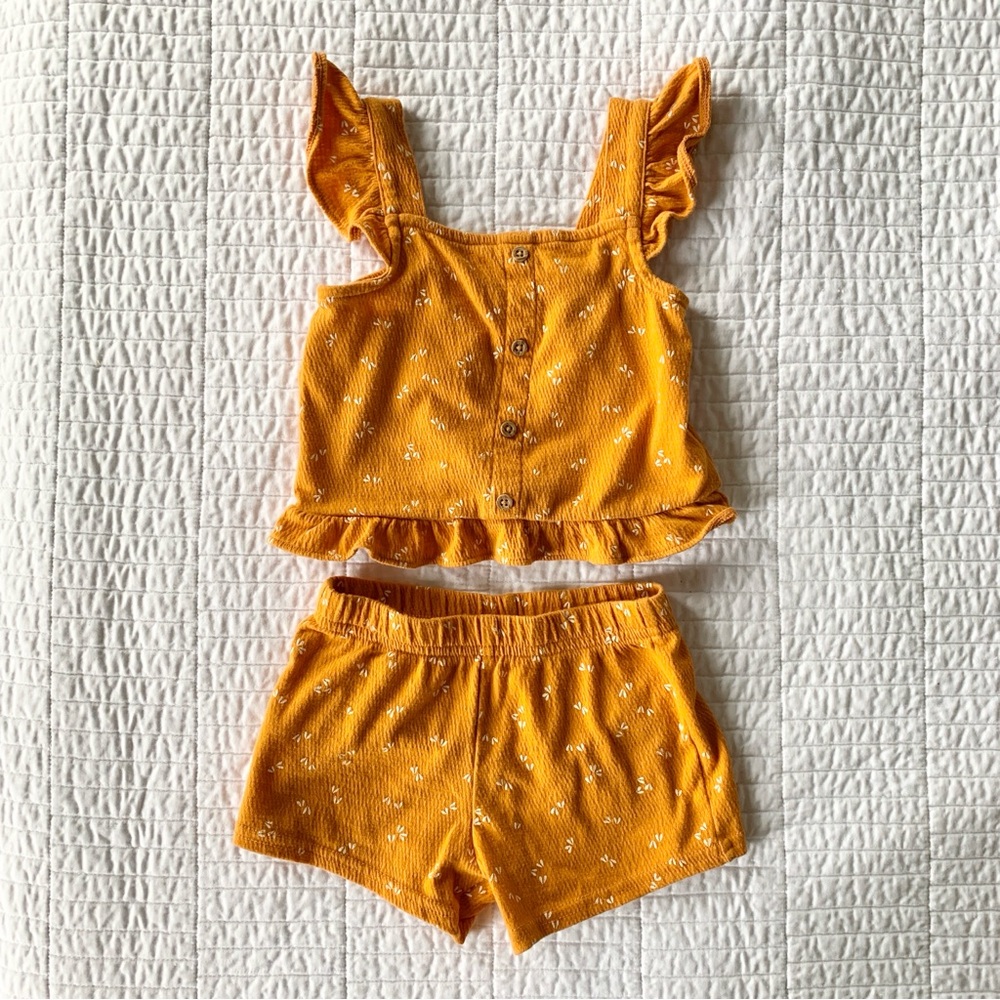 Carter’s 2- Piece Gauze Yellow Ruffle Tank and Short Set - Baby Girl Size 18M